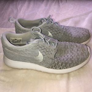 Nike women Shoes